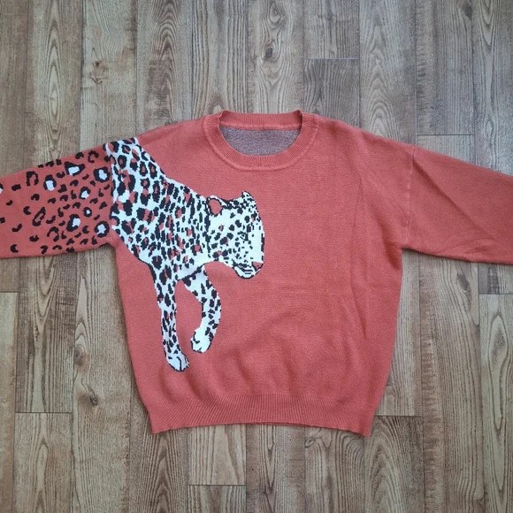 Unique Leopard Sweater - Picture 2 of 8
